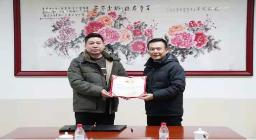https://tky.cqnu.edu.cn/images/20/12/22/1y4e1kgy30/hdv1_vsbF99633.png